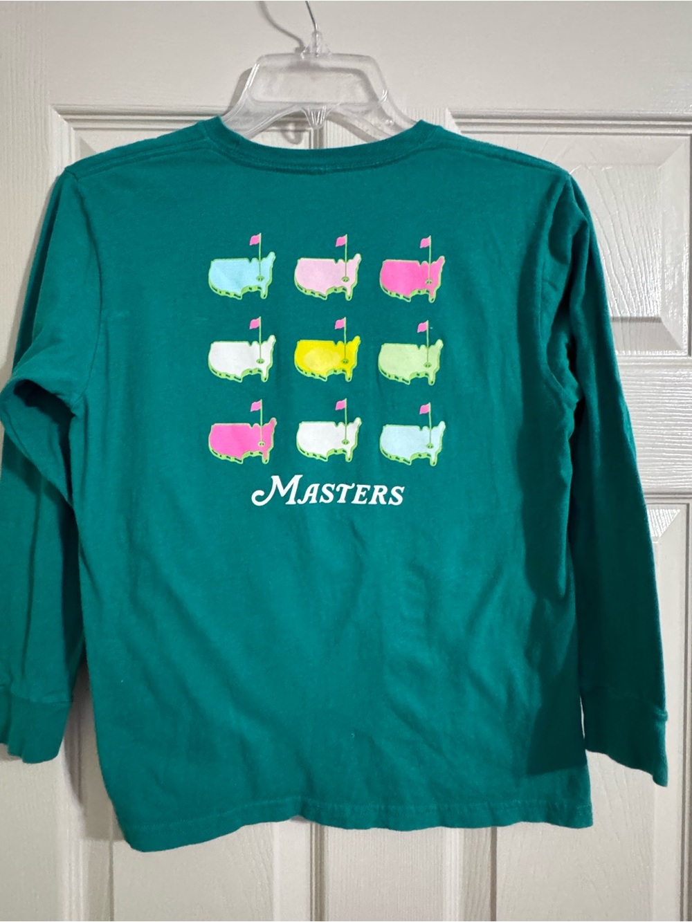 Masters Tournament Golf Flags Green Long
Sleeve Shirt, Size YM